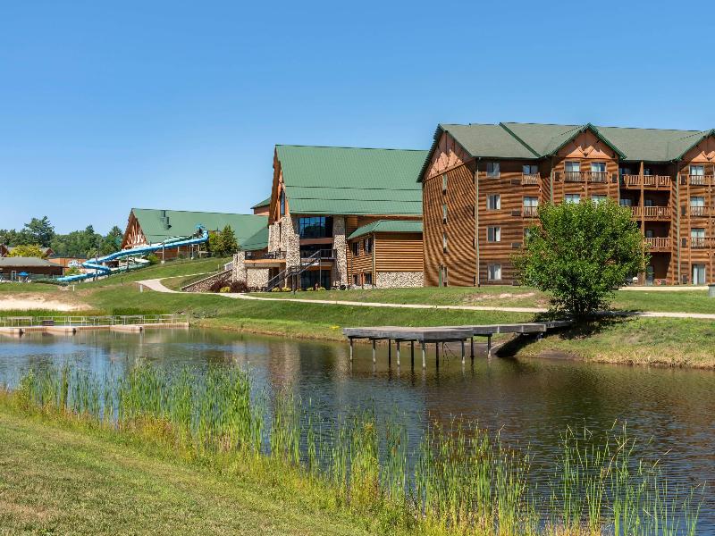 Three Bears Resort image