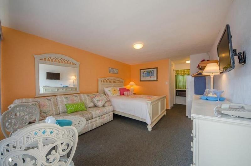 Tangiers Motel image