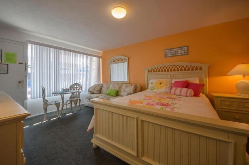 Tangiers Motel image
