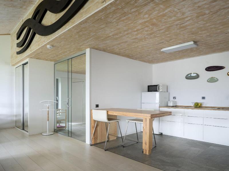 Hemingway Kanala House image