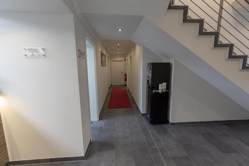 Mey Hotel image