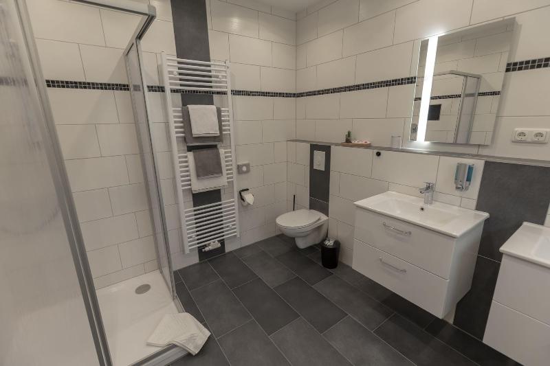 Mey Hotel image