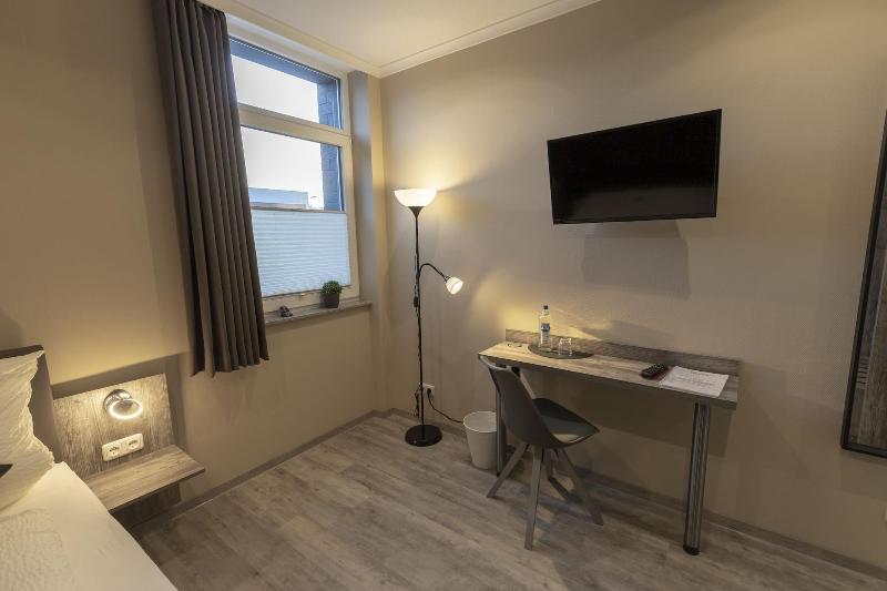 Mey Hotel image