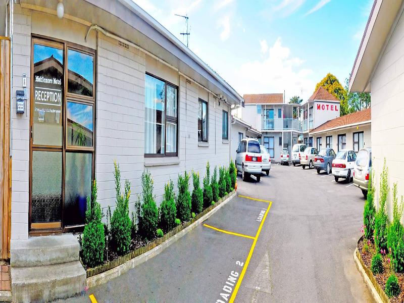 Middlemore Motel image
