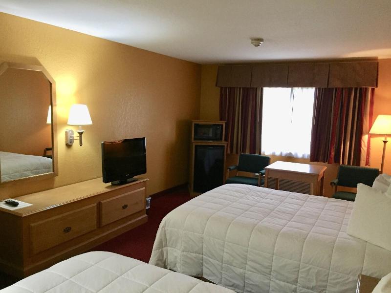 Parkfield Inn image
