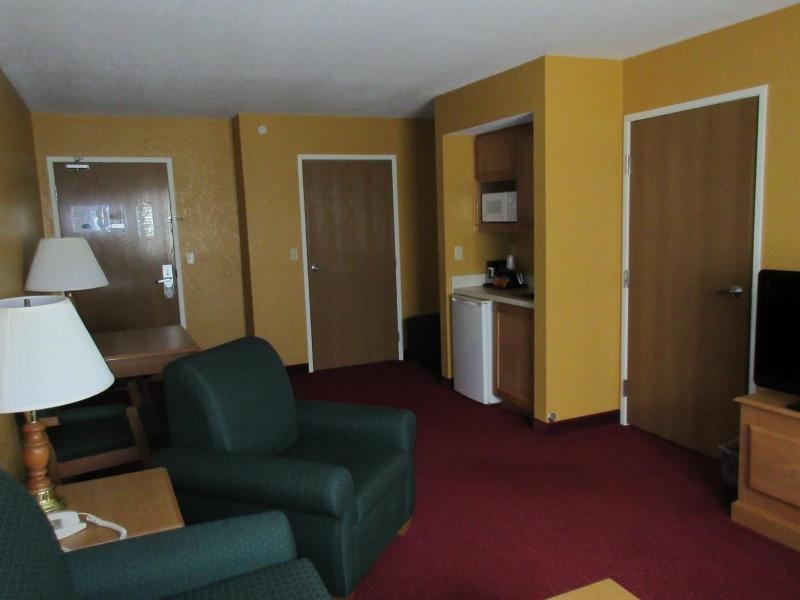Parkfield Inn image