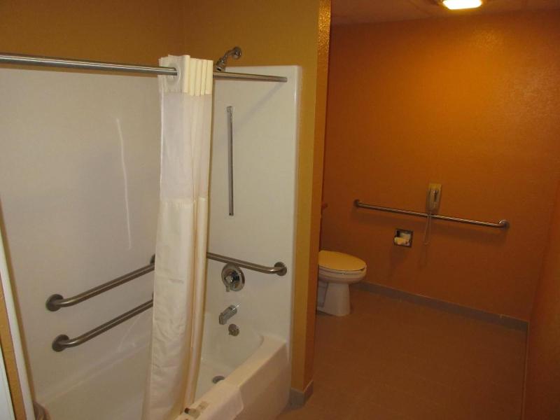 Parkfield Inn image