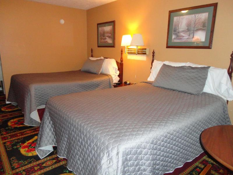 Royal Inn And Suites