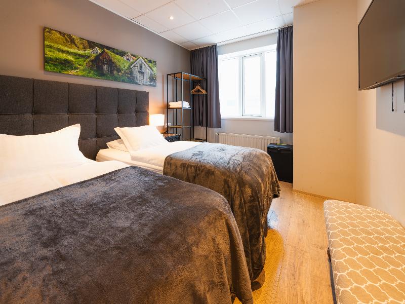 Centrum Hotel image