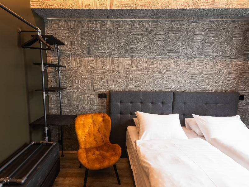 Centrum Hotel image