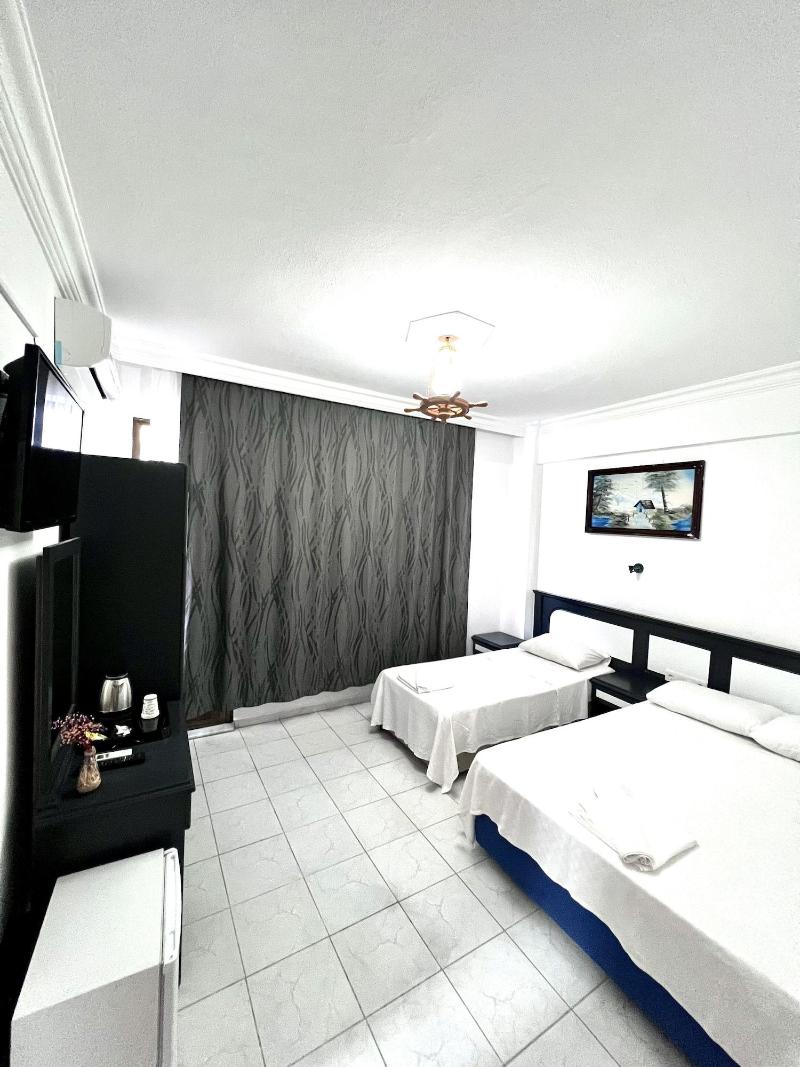 Yücel Hotel image