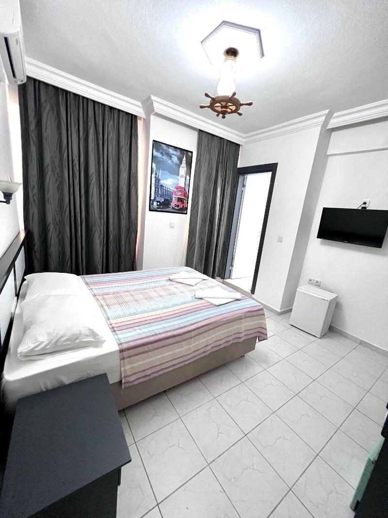 Yücel Hotel image