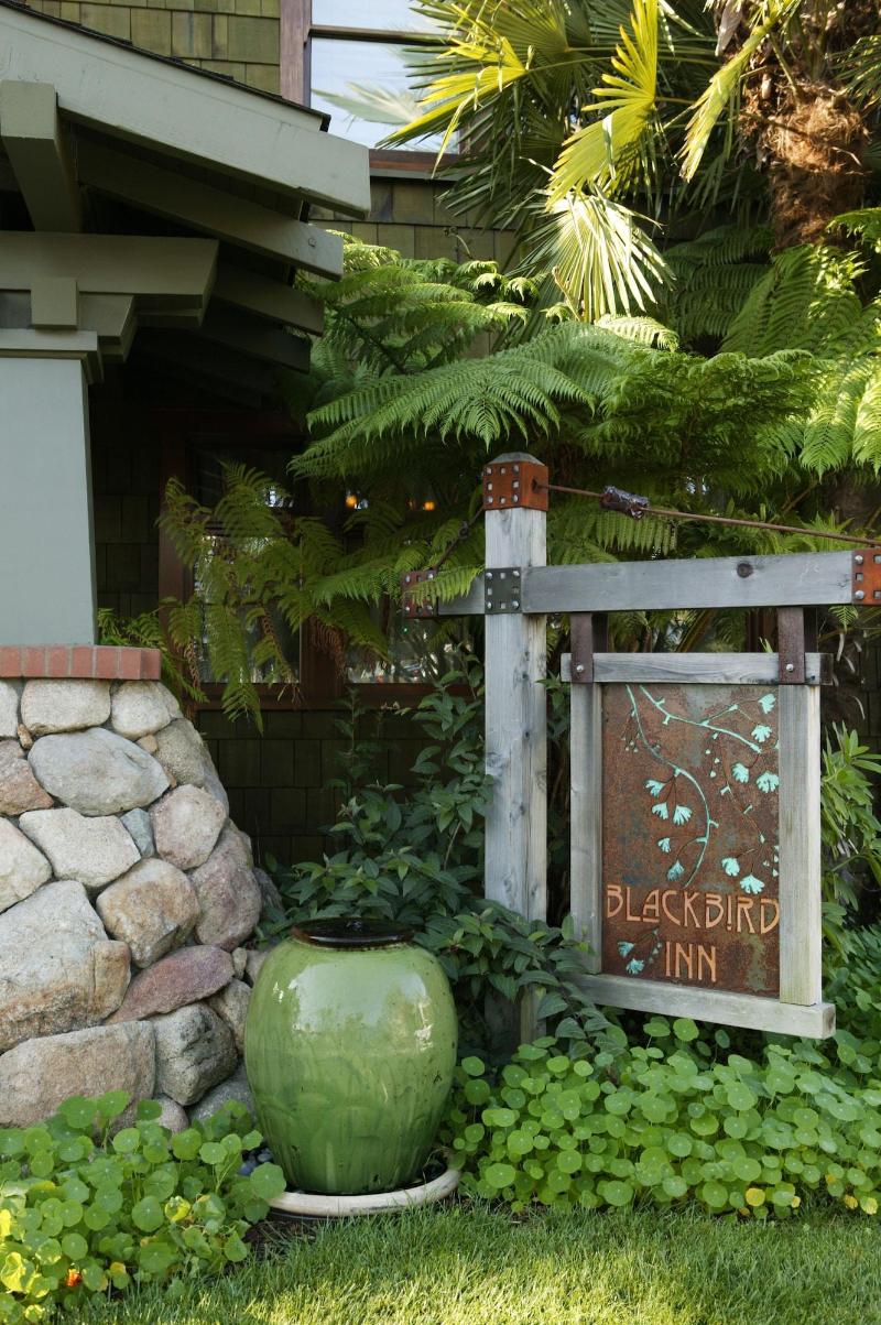 Blackbird Inn image