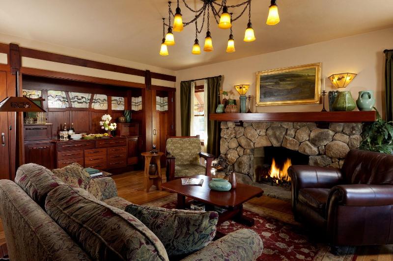 Blackbird Inn image