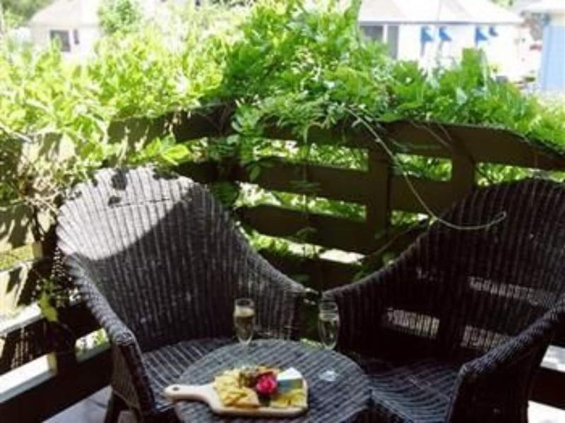 Blackbird Inn image
