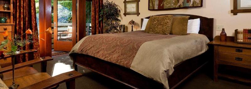 Blackbird Inn image