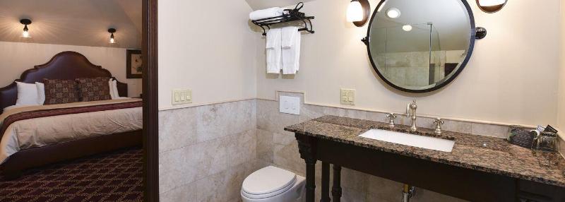 Blackbird Inn image