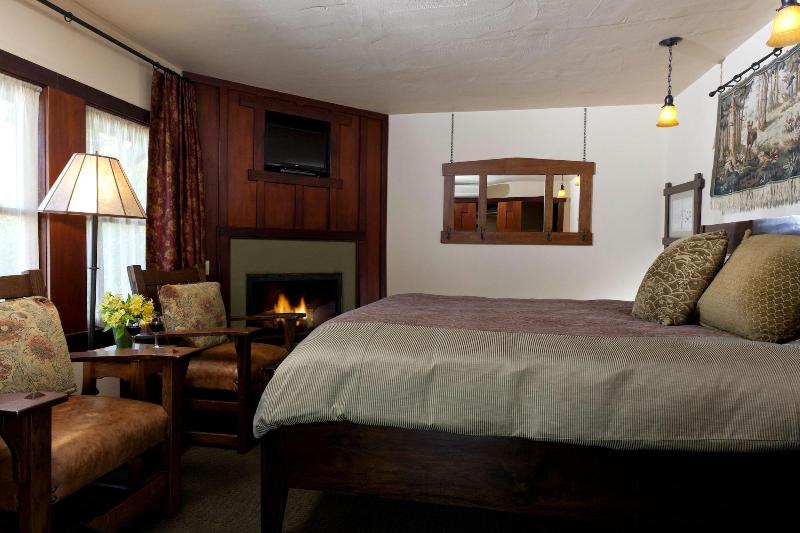 Blackbird Inn image