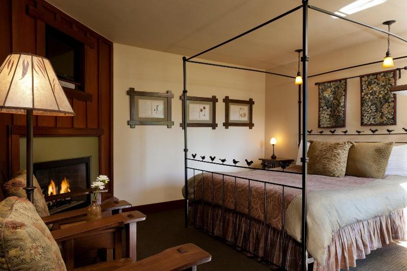 Blackbird Inn image