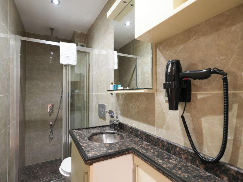 Rooms Inn Taxim image