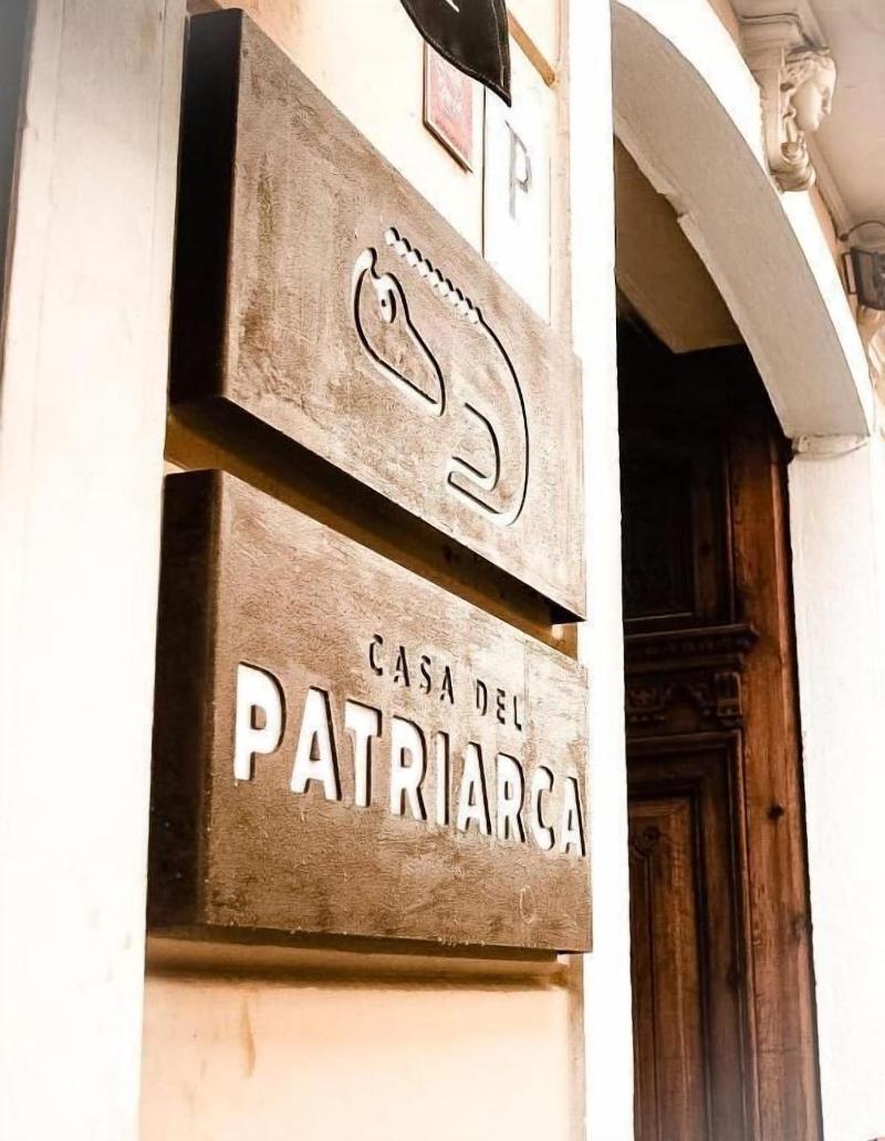 Casa Del Patriarca image