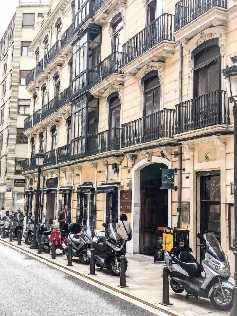 Casa Del Patriarca image