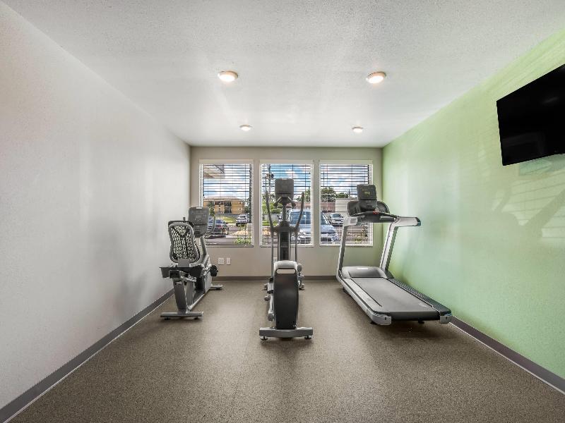 Woodspring Suites Chicago Midway image