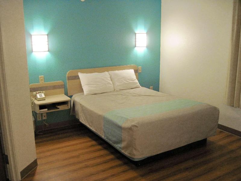 Motel 6 Avoca, IA 3