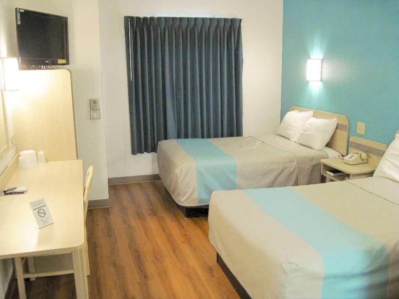 Motel 6 Avoca, IA 4
