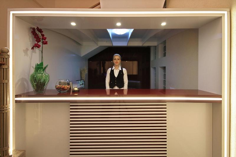 City Park Hotel 5