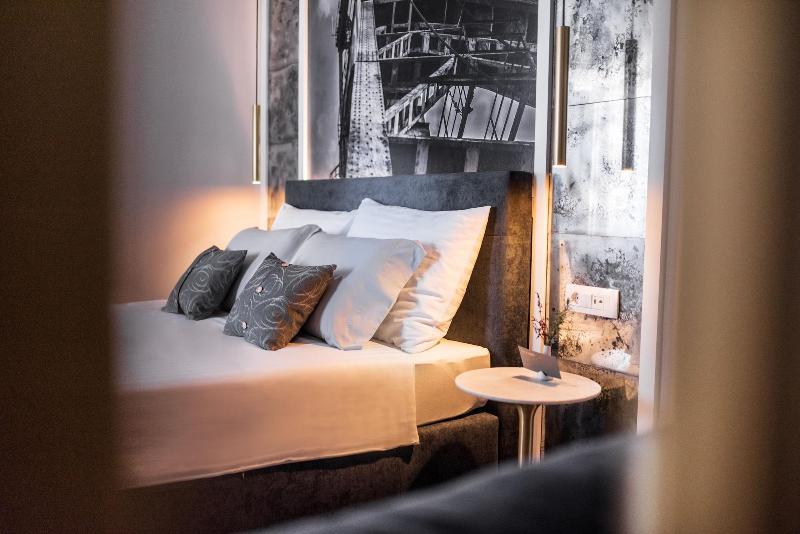 La Loggia Diffused Hotel image