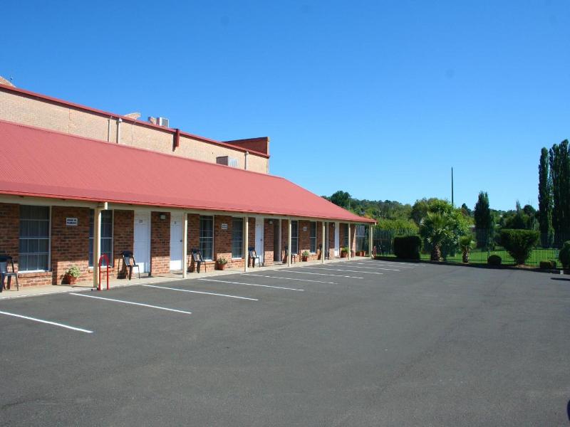 Club Motel Armidale image