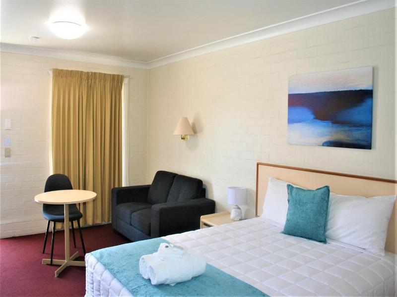 Club Motel Armidale image