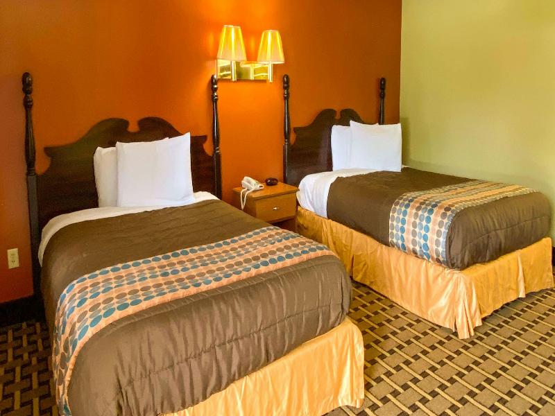Rama Inn Bells image