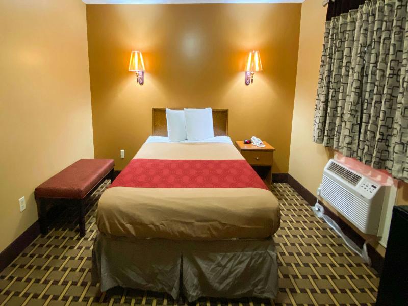 Rama Inn Bells image
