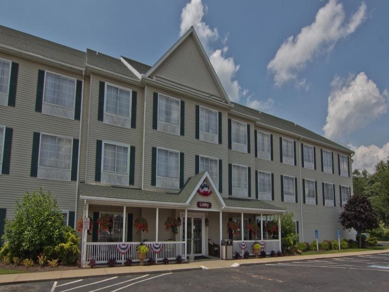Coshocton Village Inn And Suites image
