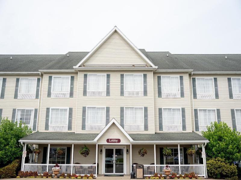 Coshocton Village Inn And Suites image