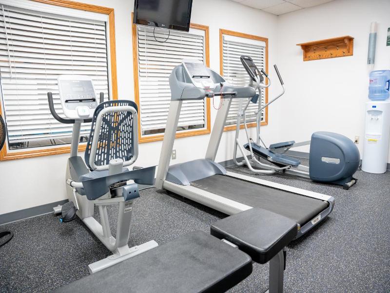 Coshocton Village Inn And Suites image