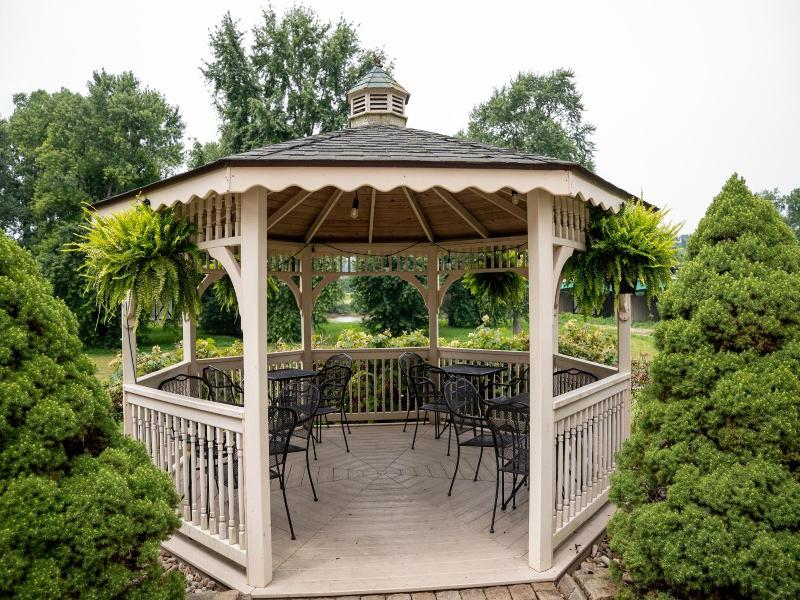 Coshocton Village Inn And Suites image