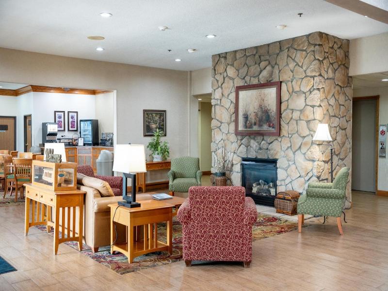 Coshocton Village Inn And Suites image