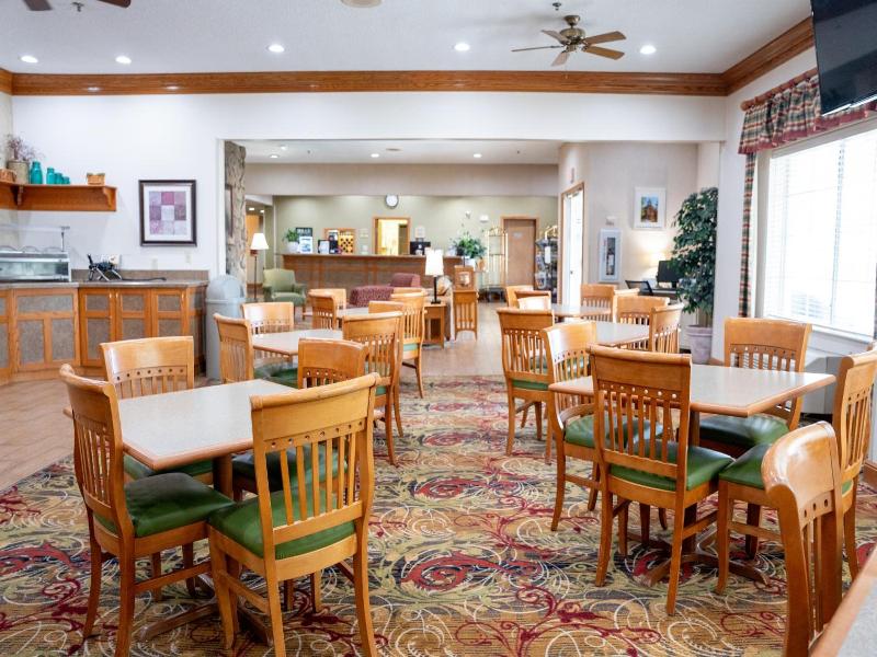 Coshocton Village Inn And Suites image
