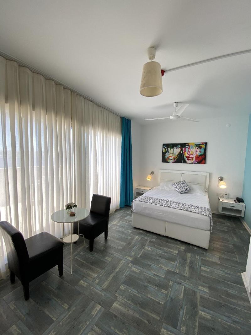 Larimar Boutique Hotel image