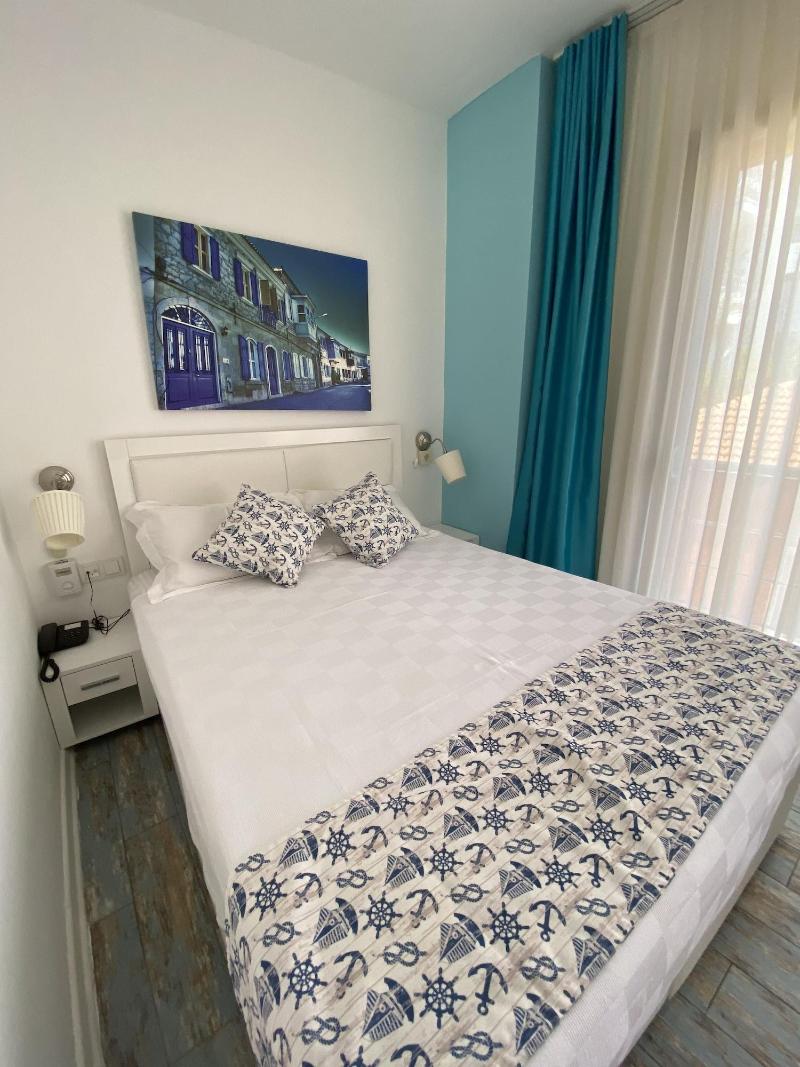 Larimar Boutique Hotel image