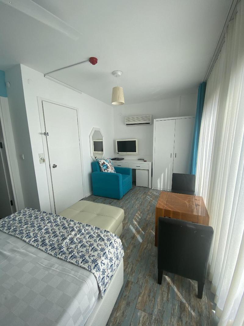 Larimar Boutique Hotel image