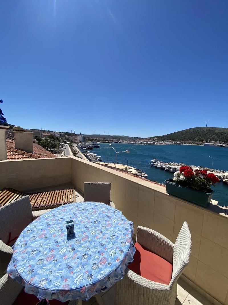 Larimar Boutique Hotel image