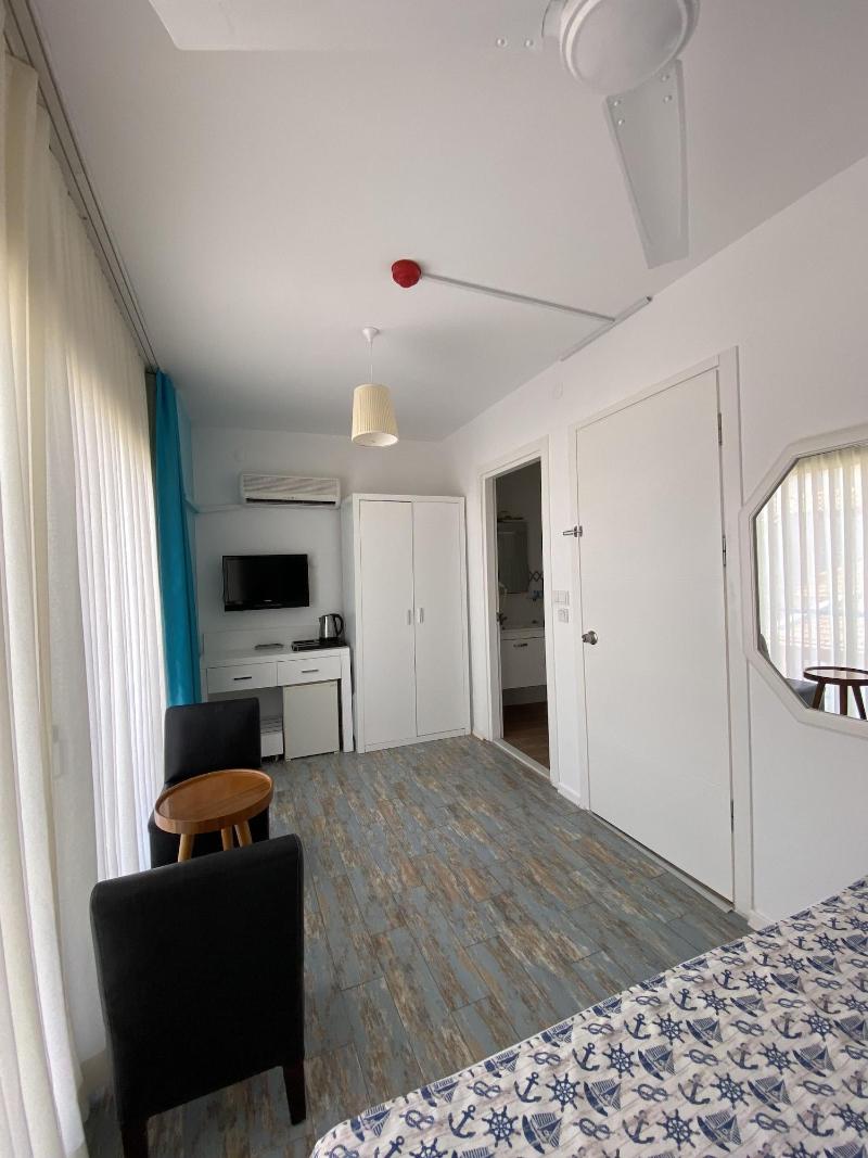 Larimar Boutique Hotel image