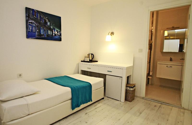 Larimar Boutique Hotel image