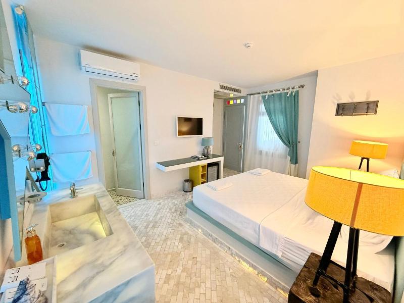 Marge Hotel image
