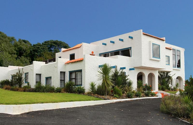 La Casa Te Puru Lodge image