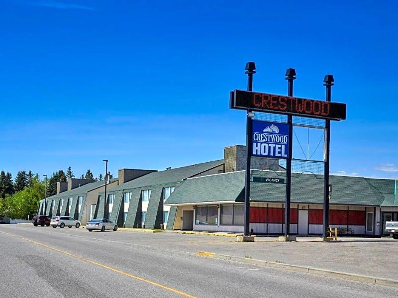 The Crestwood Hotel image